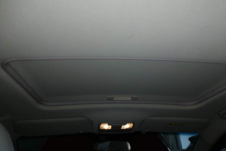 Used BAIC Beijing EU5 2018 R550 Smart Trend Edition
