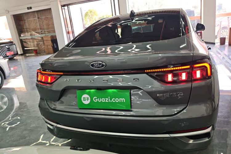 Used Ford Mondeo 2023 EcoBoost 245 Ultimate Model
