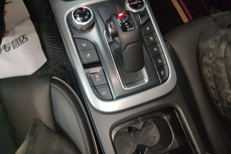 Used Tank 300 2023 City Edition 2.0T—Stylish as Ever
