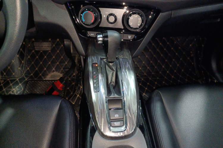 Used Honda XR-V 2021 1.5L CVT Classic Edition
