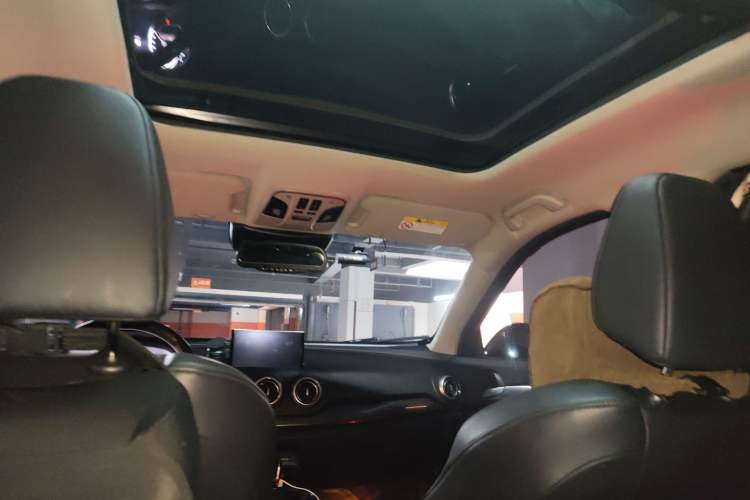 Used Wey VV7 2017 2.0T Ultra-Luxury Version
