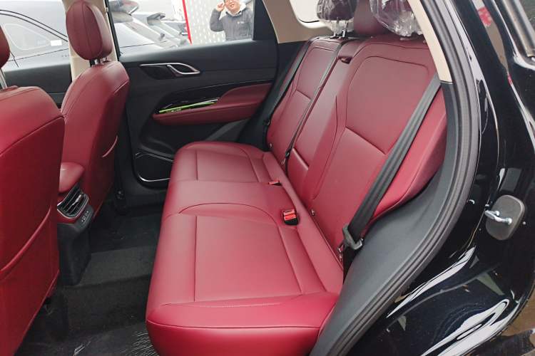 Used Hongqi HS3 PHEV 2025 Model 125km Jingwei 2 Millionth Anniversary Edition
