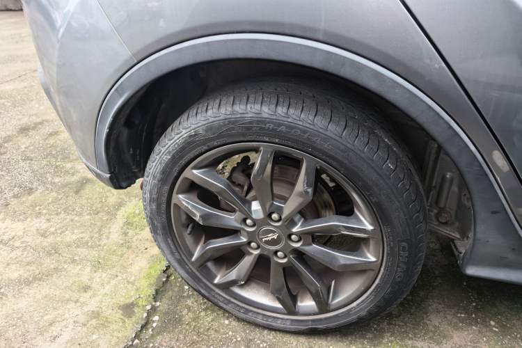 Used Land X2 2017 1.6L Automatic Jingrui Edition
