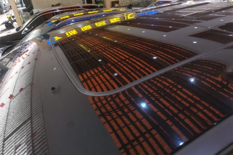 Used GAC Trumpchi M8 2021 Master Series 390T Ultimate Edition Roof