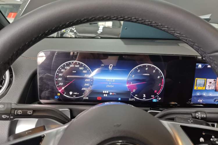 Used Mercedes-Benz GLB 2024 Refresh GLB 200 Fashion Edition