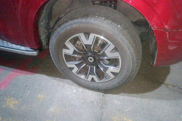 Used Great Wall Poer 2021 2.0T Global Version Automatic Gasoline 4x4 Sporty Standard-Box Trailer Edition GW4C20B Right Front Wheel Hub