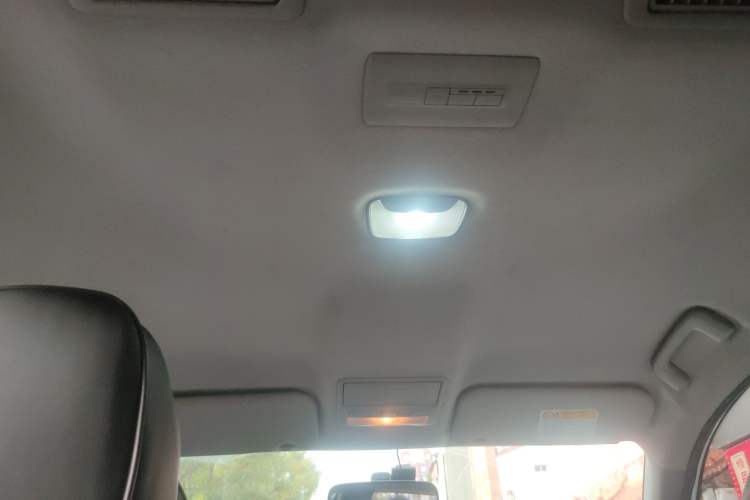 Used Mitsubishi Pajero Sport 2013 2.4L Manual Two-Wheel Drive Comfort Edition