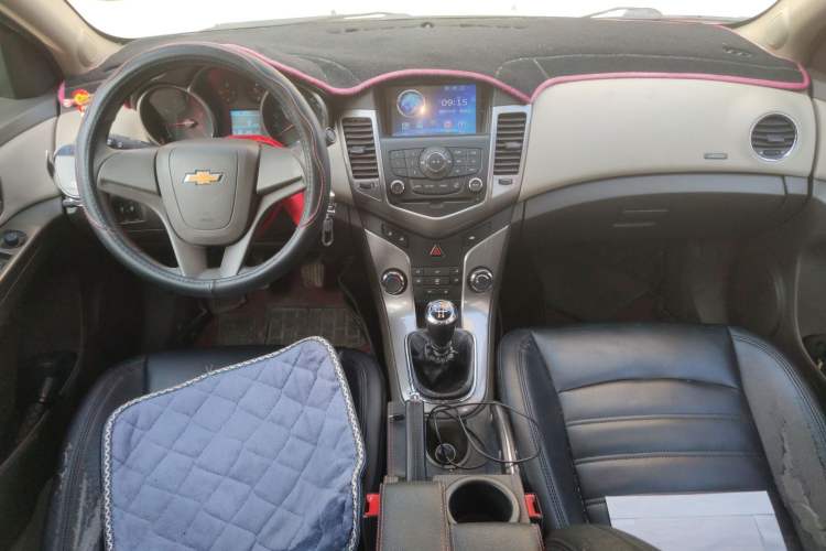 Used Chevrolet Cruze 2015 1.5L Classic SE MT
