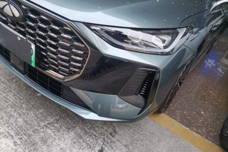 Used Fengyun A8L 2025 1.5 TGDI 145 km Luxury Version Left Front Headlight