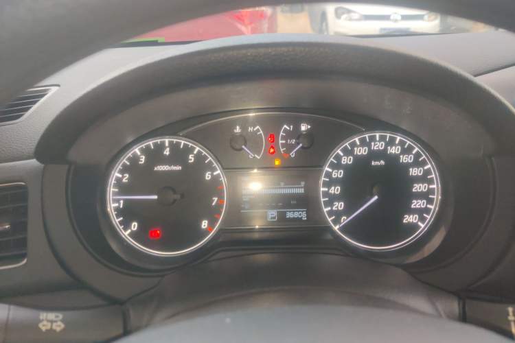 Used Nissan Tiida 2021 1.6L CVT Cool Edition
