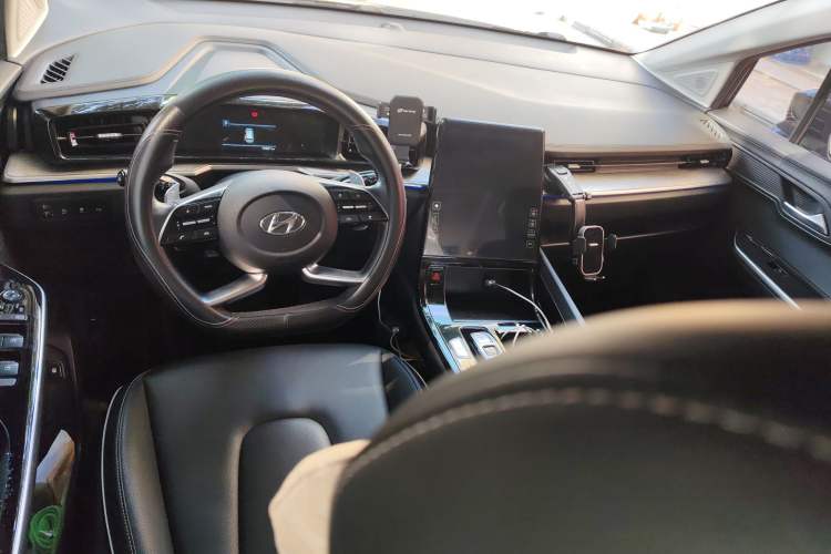 Used Hyundai Custo 2021 380TGDi Smart Love Flagship Edition TOP Premium
