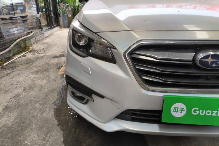 Used Subaru Legacy 2018 2.5i All-Wheel-Drive Prestige Edition EyeSight Right Front Headlight