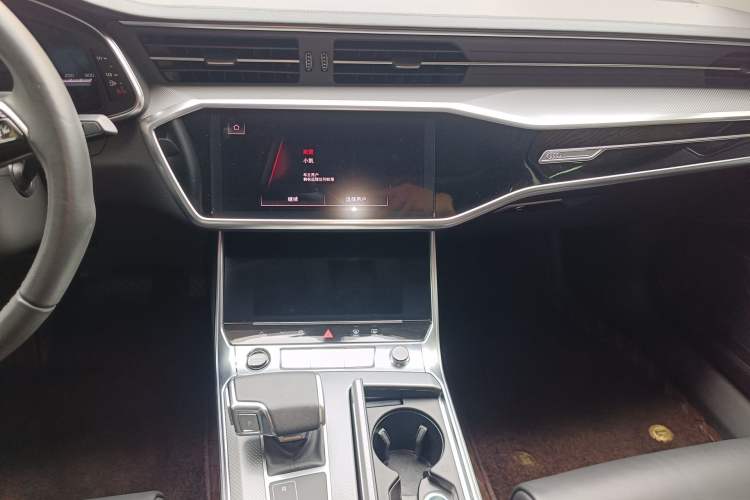 Used Audi A6L 2024 45 TFSI Prestige Dynamic Edition Audio And AC Panel