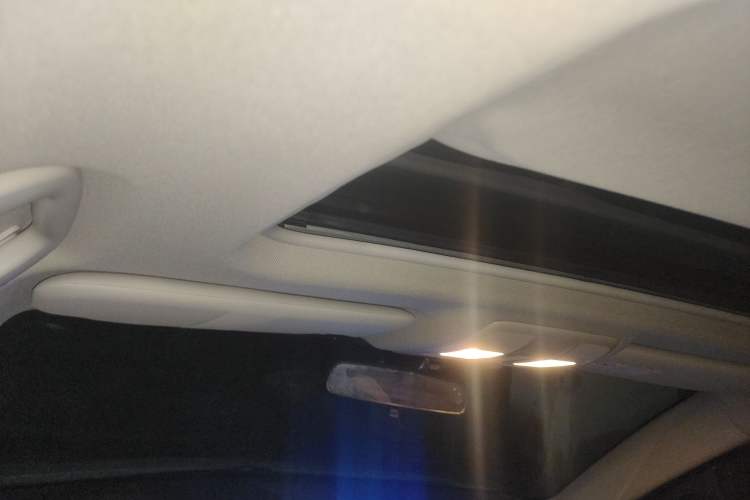 Used Mazda CX-5 2014 2.0L Automatic Two-Wheel Drive Urban Version
