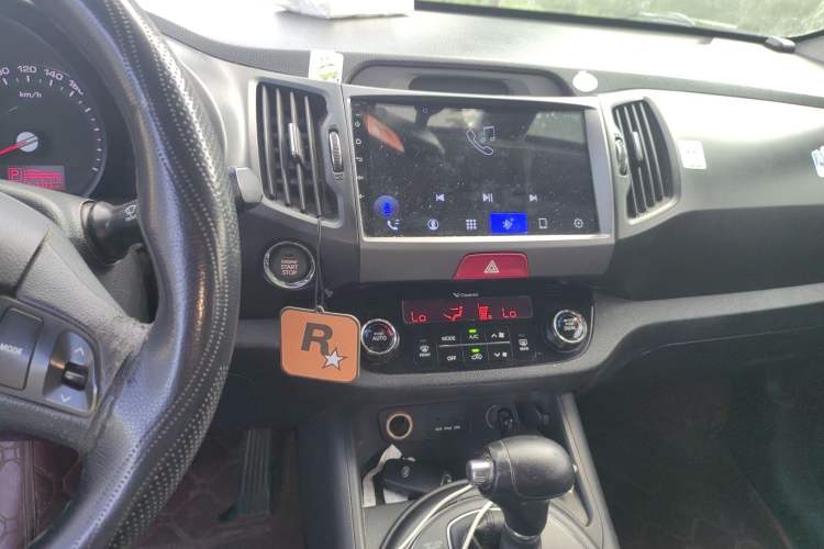 Used Kia Sportage R 2011 2.0L Automatic Two-Wheel Drive GLS