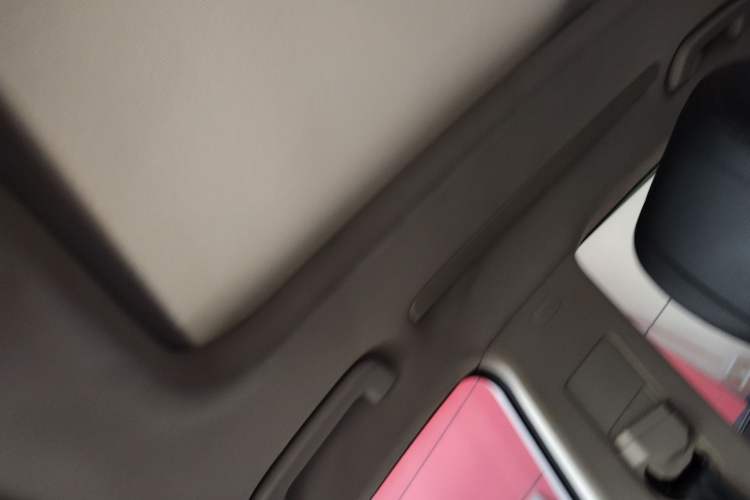 Used Geely Auto Emgrand GT 2015 1.8T Flagship Model Headliner