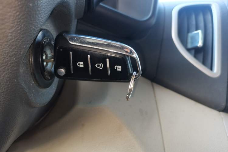 Used JAC Sunray 2018 2.7T 5-Series National Emission Standard V Star Express High-Roof