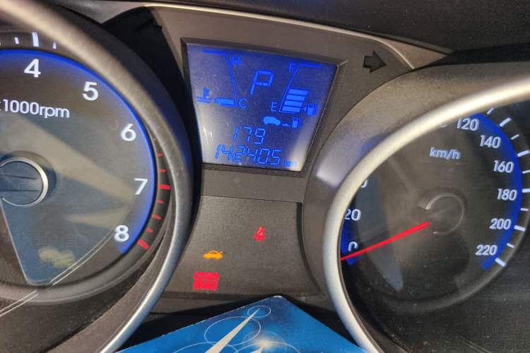 Used Hyundai ix35 2010 2.0L Automatic Two-Wheel Drive Elite Edition GLS Odometer Close Up