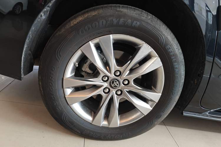 Used Toyota Sienna 2021 2.5L Hybrid Ultimate Edition
