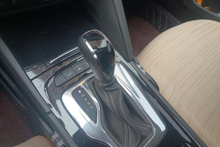 Used Buick Regal 2017 20T Prestige Model
