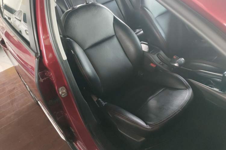 Used Peugeot 2008 2014 1.6L Automatic Fashion Edition Right Front Seat