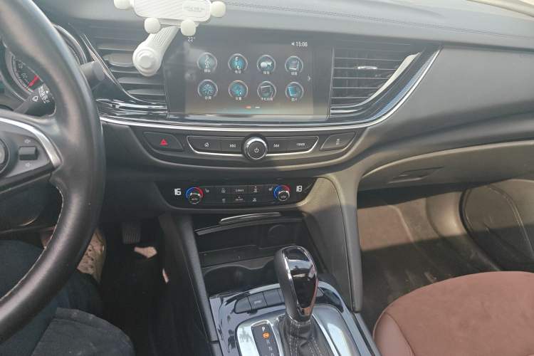 Used Buick Regal 2019 20T Elite Version China VI Standard