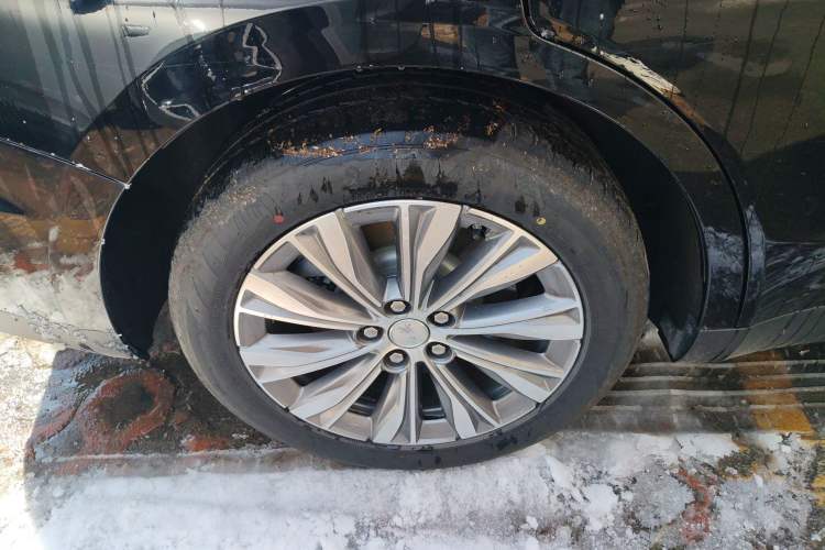 Used Hongqi E-QM5 2024 610 km PLUS