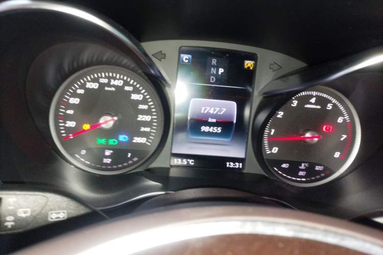 Used Mercedes-Benz GLC 2017 GLC 260 4MATIC Luxury Model