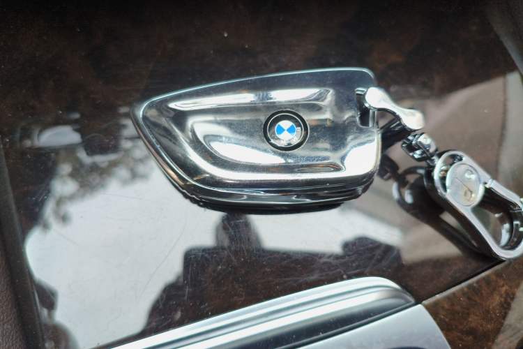 Used BMW 5 Series 2020 525Li Luxury Package
