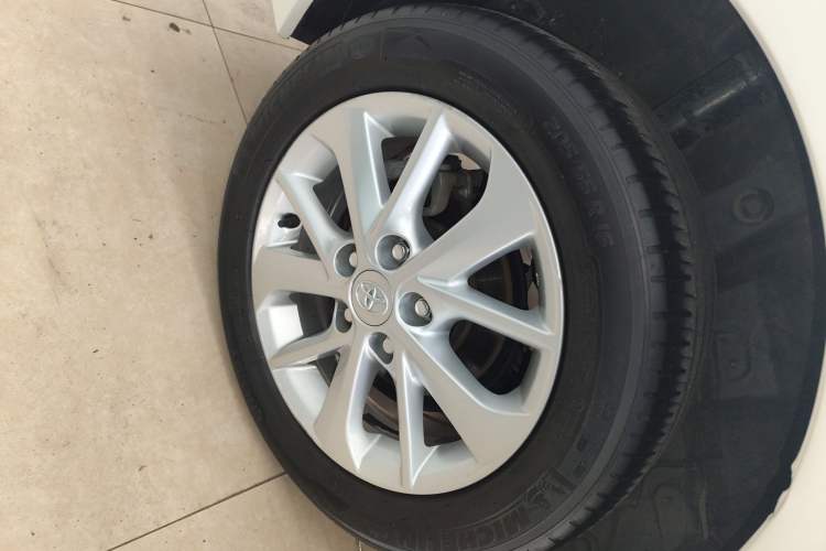 Used Toyota Corolla 2014 1.6L CVT GL-i Leather Edition