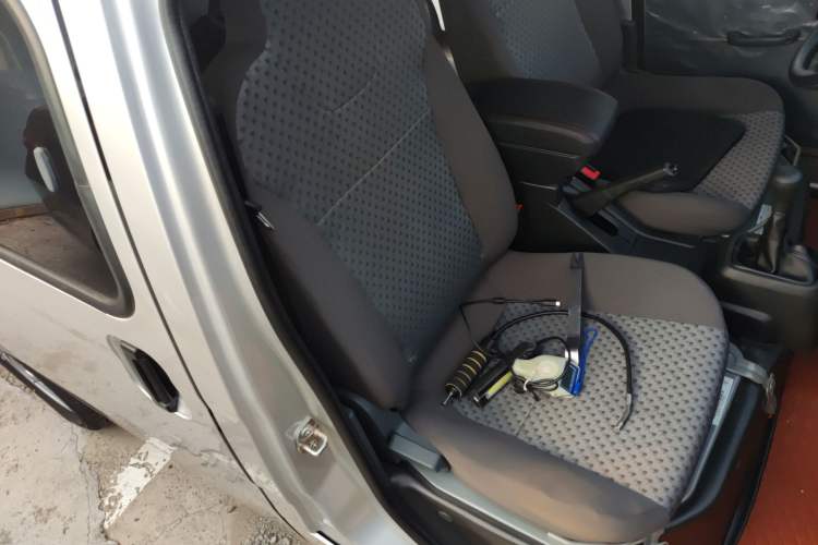 Used Wuling Zhiguang 2023 1.5L Practical Version 5/7 Seats