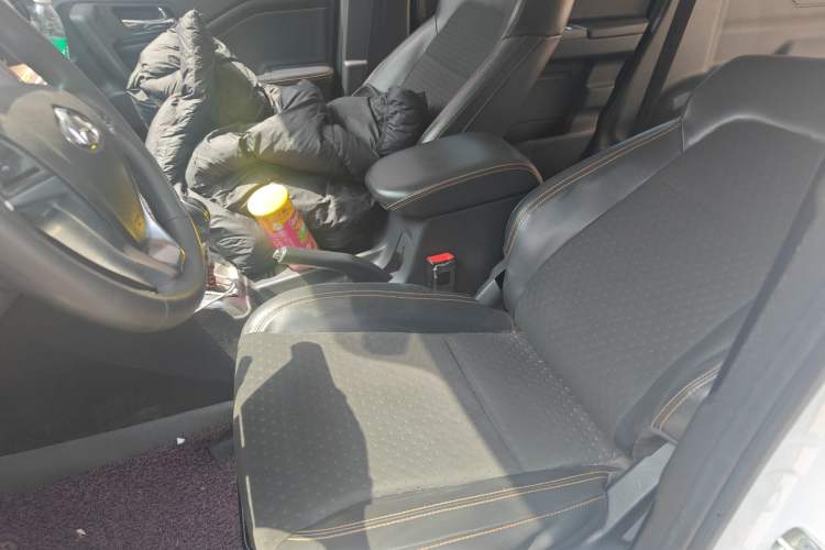 Used CHANGAN OSHAN X70A 2018 1.5L Manual Comfort Model
