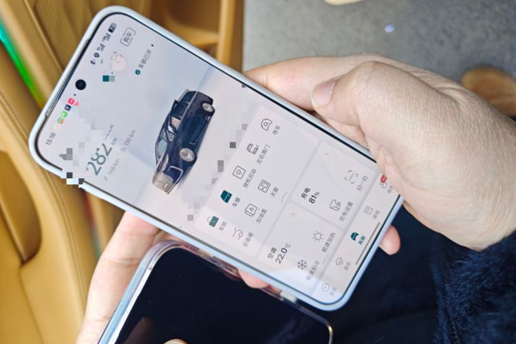 Used VOYAH Dream 2025 PHEV Four-Wheel Drive Excellence Kunpeng Edition Vehicle Key