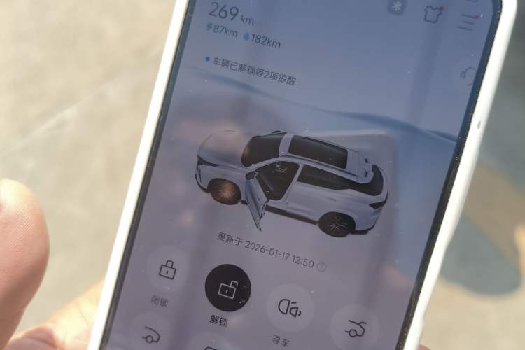 Used CHANGAN OSHAN Z6 New Energy 2023 ZhiDian iDD 150KM Flagship PLUS
