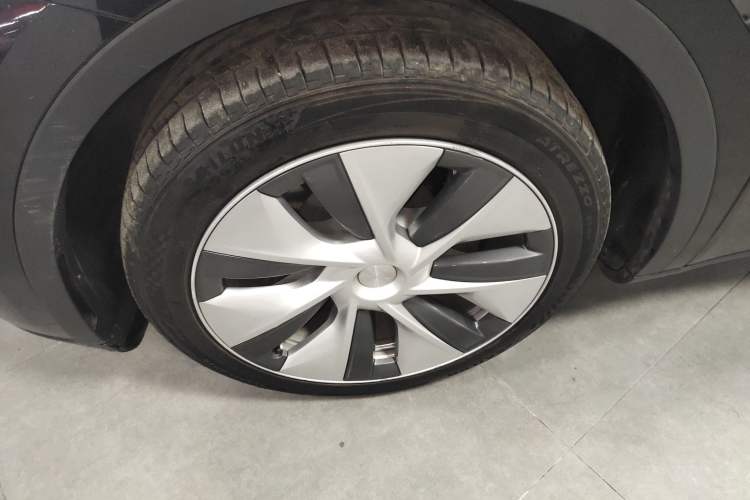 Used Tesla Model Y 2022 Rear-Wheel-Drive Version
