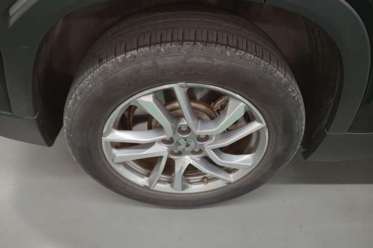 Used Nio ES6 2020 420 km Sport Edition Right Rear Wheel Hub
