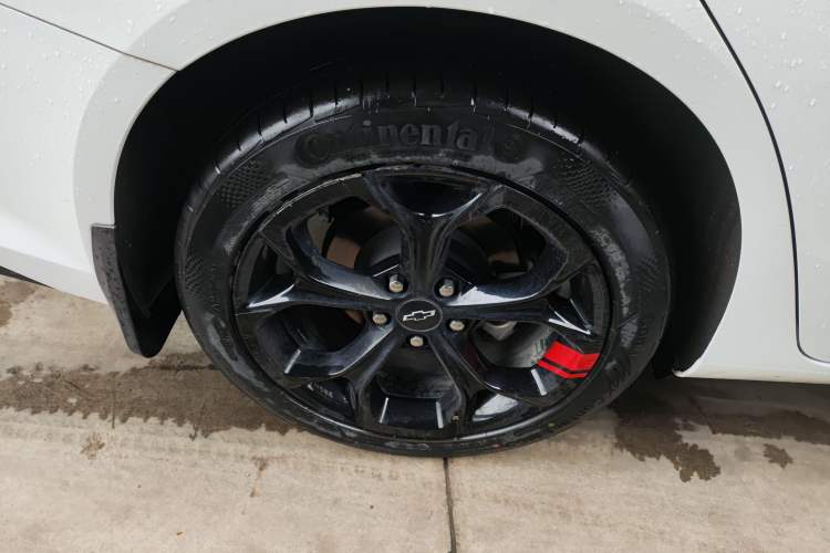 Used Chevrolet Malibu XL 2022 Redline 550T Automatic Sport Edition Right Rear Wheel Hub