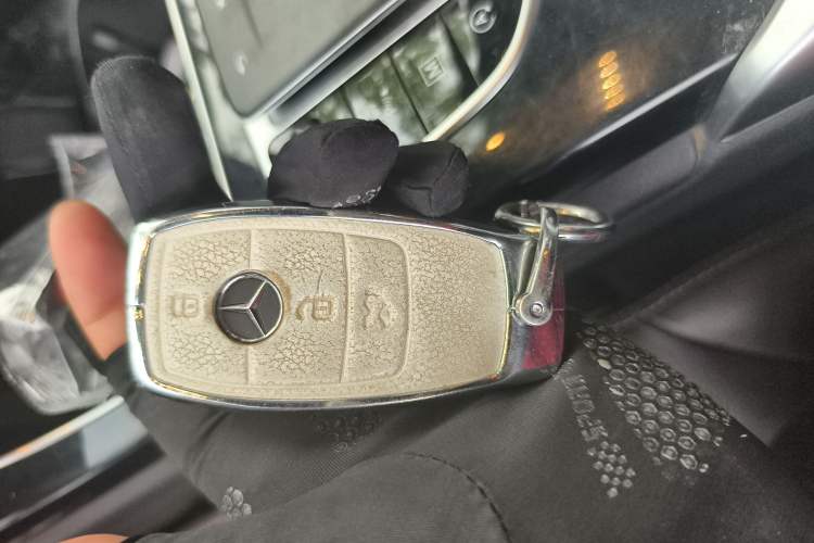 Used Mercedes-Benz GLC 2022 GLC 260 L 4MATIC Dynamic Edition Vehicle Key