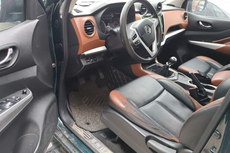 Used Dongfeng Ruichi 6 2019 2.4L Manual Two-Wheel Drive Gasoline Luxury Version 2TZD Driver Seat