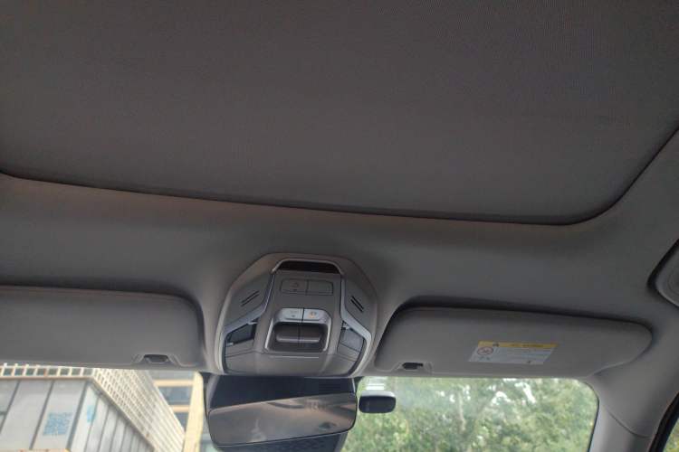 Used Geely Auto Preface 2023 2.0TD Luxury Version
