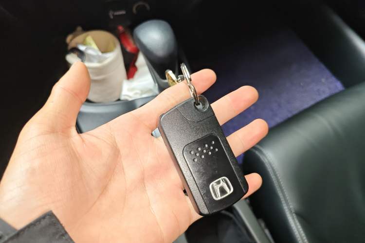 Used Honda Civic 2014 1.8L automatic luxury edition