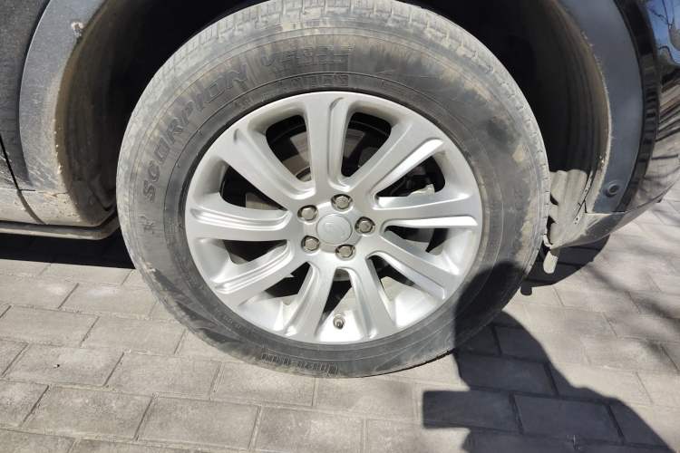 Used Land Rover Discovery Sport 2018 240 PS SE Version
