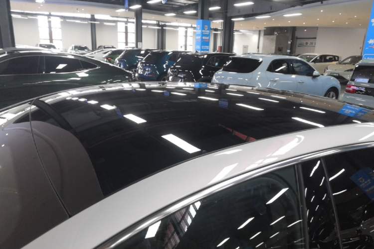 Used Geely Galaxy E8 2025 700 km Long-Range Intelligent Driving Version
