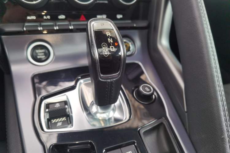 Used Jaguar F-TYPE 2018 3.0 SC Hardtop Version
