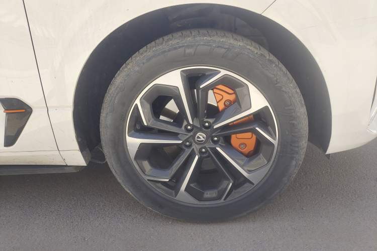 Used CHANGAN UNI-K iDD 2023 Zhidian iDD 1.5T 135km Smart & Fun Model