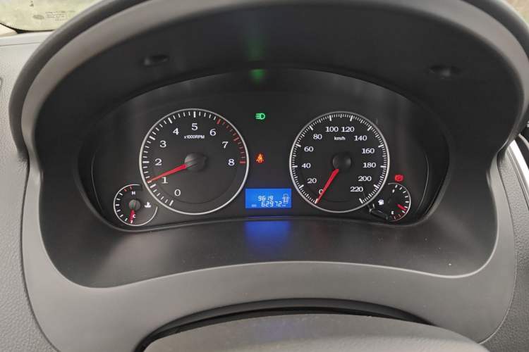 Used Geely Auto Diamond 2016 1.5L Manual Elite Edition
