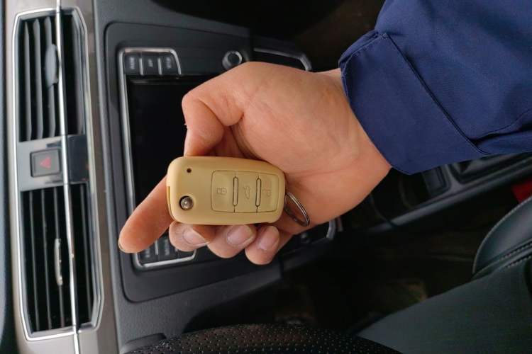 Used Volkswagen Santana 2019 1.5L Manual Comfort Edition China VI Standard Vehicle Key