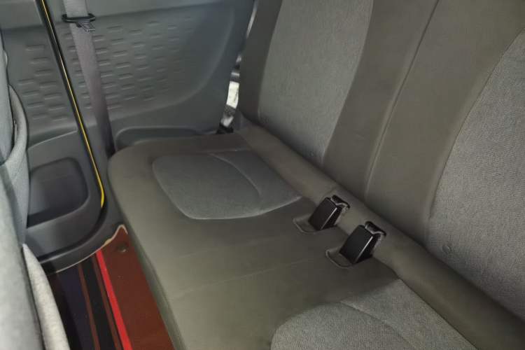 Used Wuling Hongguang MINIEV 2022 Macaron Premium Model – Lithium Iron Phosphate