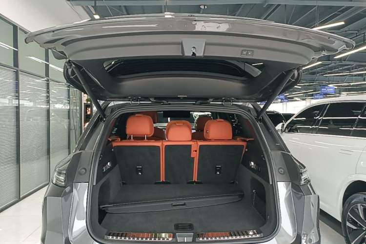 Used Li Auto L7 2024 Ultra Model
