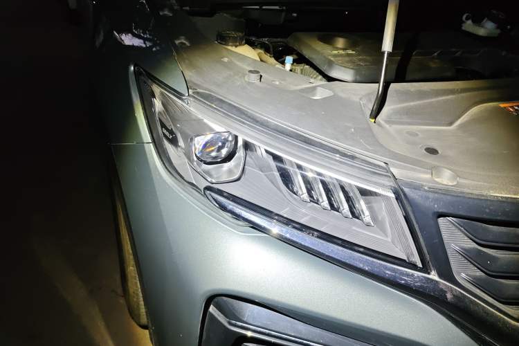 Used Geely Auto Jiajie 2023 Geely Jiaji L 1.5TD DCT Luxury Model
